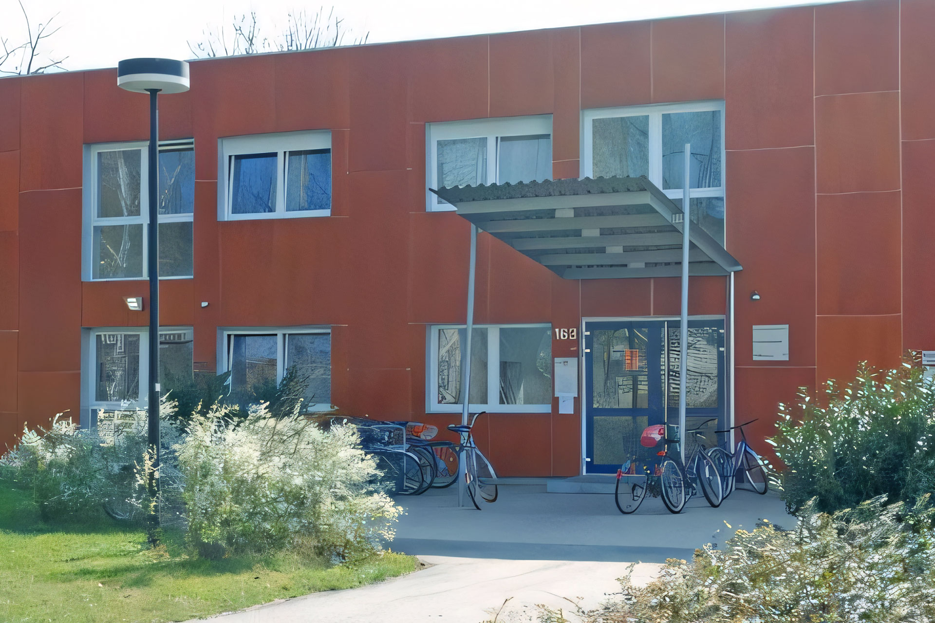 Ausbildungswohnen in den Personalwohnheimen Heidelberg Neuenheimer Feld Gebäude 163